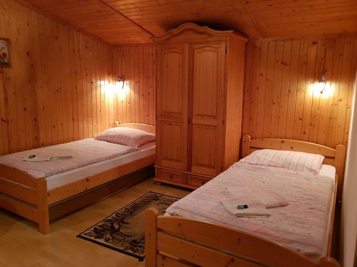 Eden Szczyrk Bed & Breakfast Ngoại thất bức ảnh
