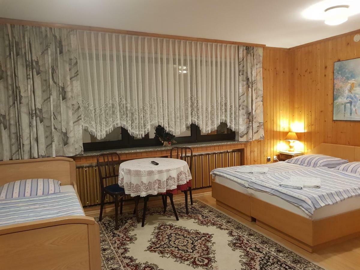 Eden Szczyrk Bed & Breakfast Ngoại thất bức ảnh